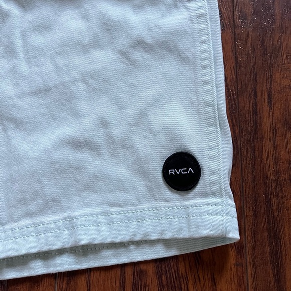 Men’s RVCA Escape Shorts - Picture 3 of 5